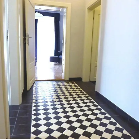 Проживание в семье 7 Mtp